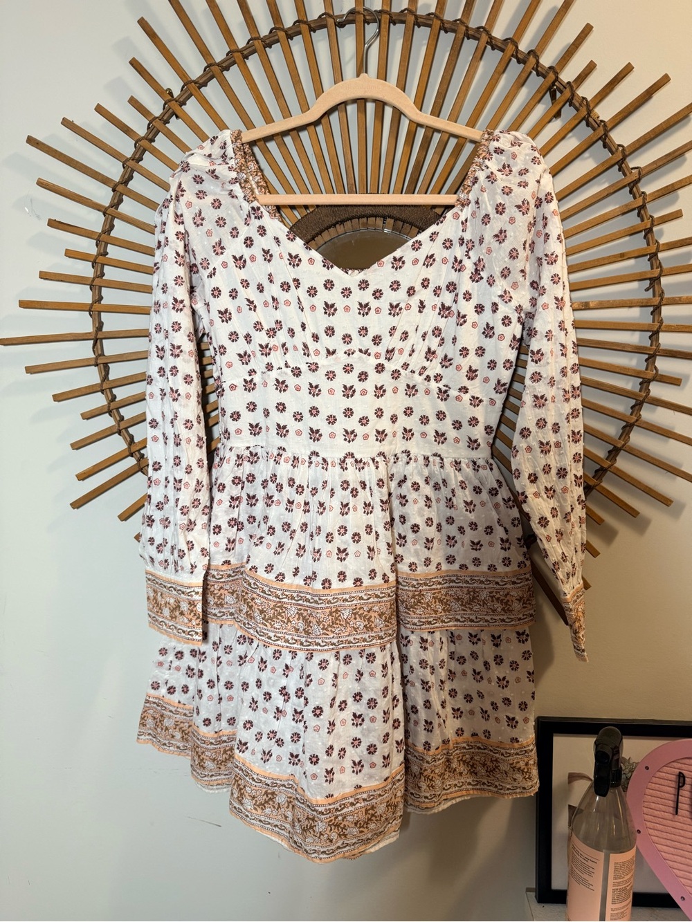 Cleoblella Women’s  White  Floral Tiered Peasant Dress w Pink Accents Boho Vacay
